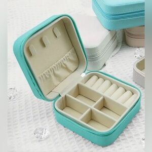 Small Jewelry Storage Box Organizer For Travel New